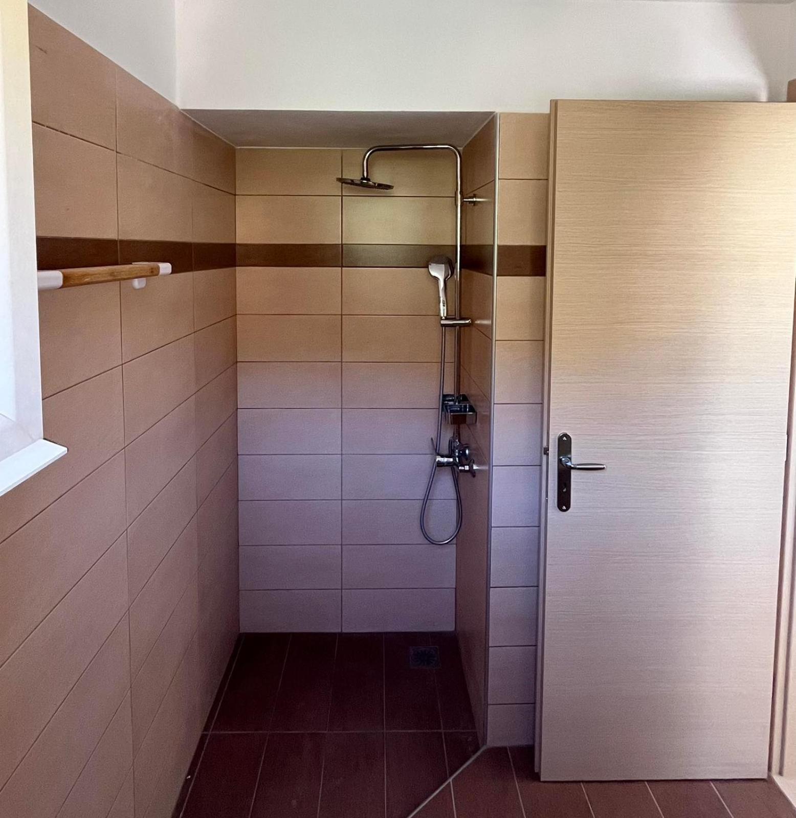 פלאקיאס Vegera Holiday Homes מראה חיצוני תמונה